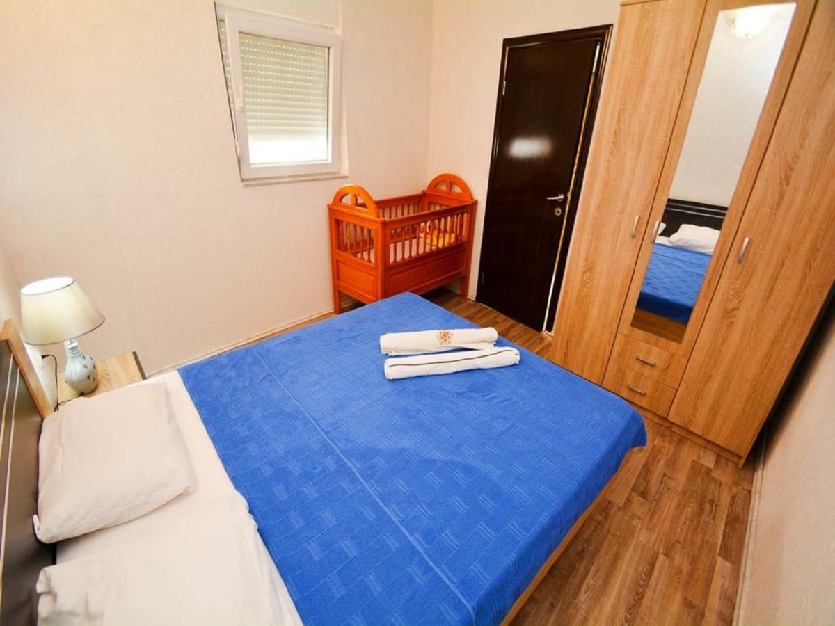 Apartments Bella Di Boka Тиват Экстерьер фото